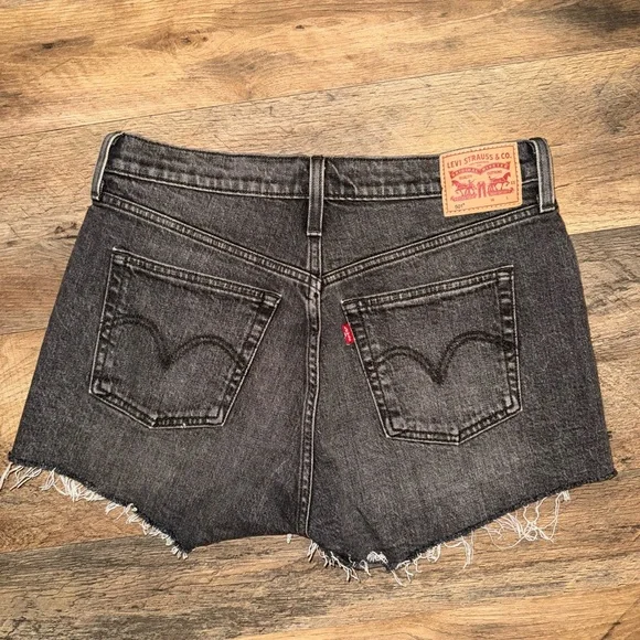 Levi's Black Jean Shorts - Picture 3 of 3